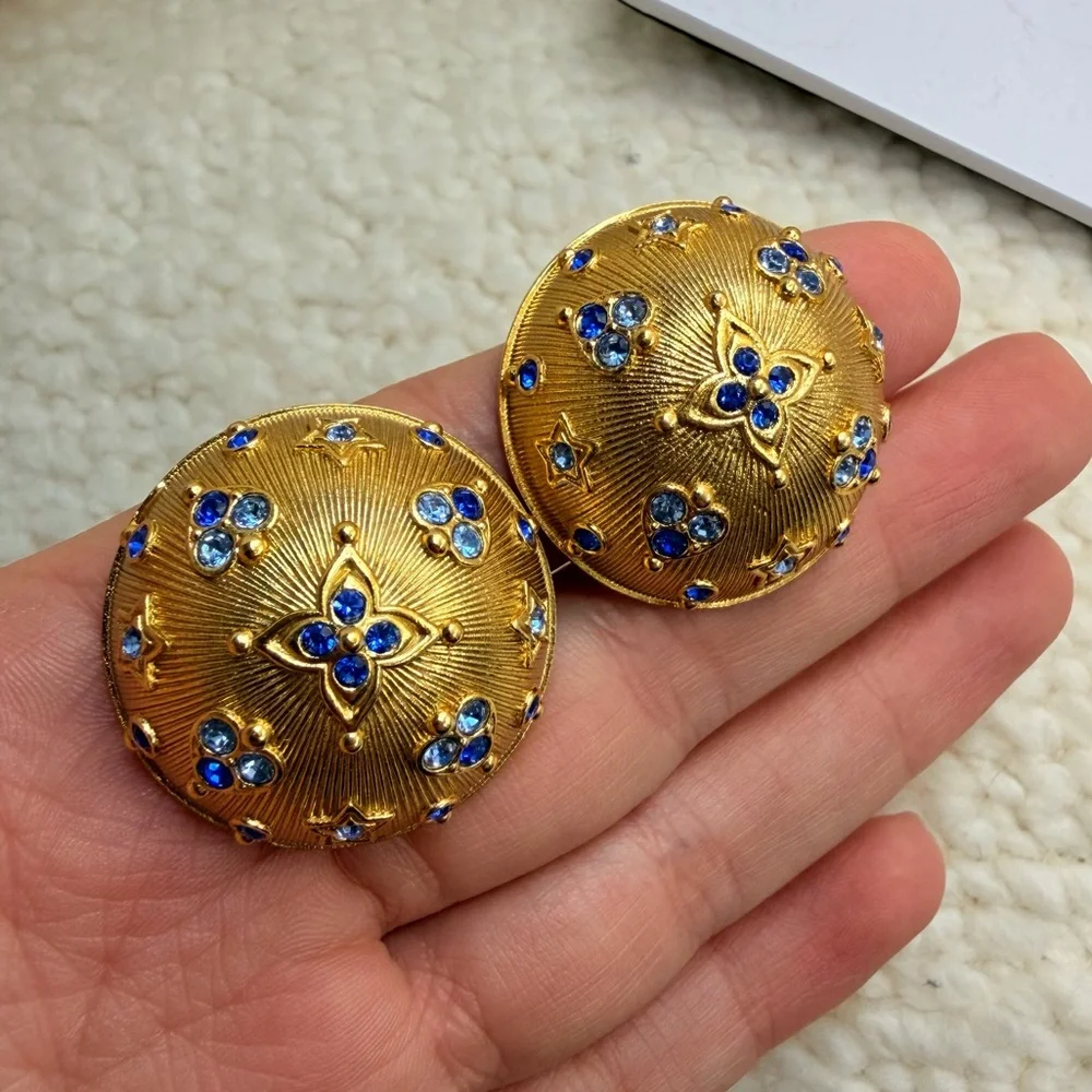 💙✨ Goossens Paris Gold & Blue Crystal Clip-On Earrings💙✨ - Picture 5 of 9